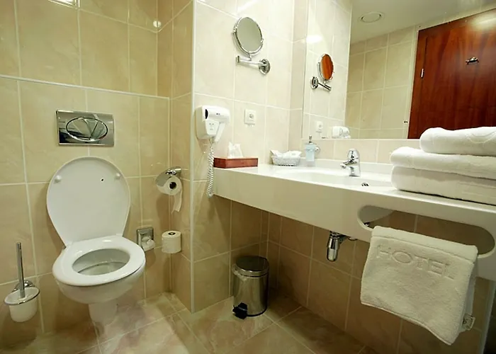 & Wellness Olympia מלון