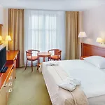 & Wellness Olympia 4*