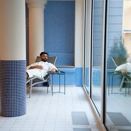 호텔 & Wellness Olympia