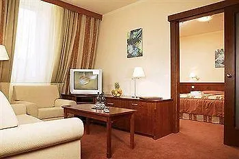 & Wellness Olympia 호텔 4*